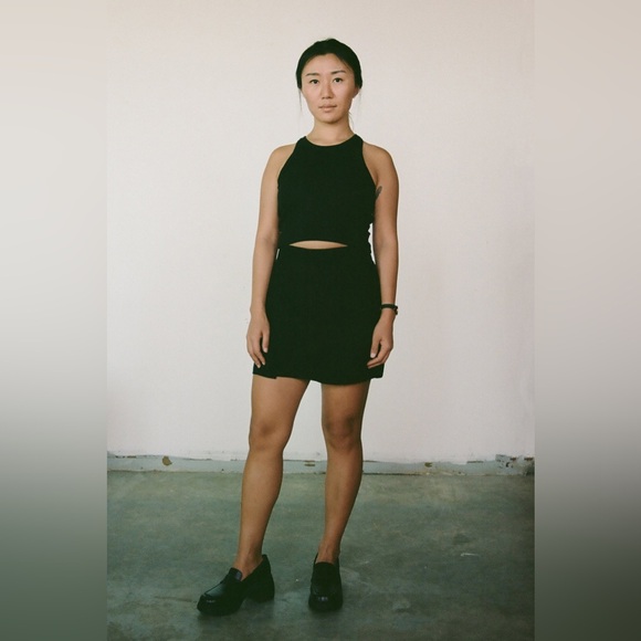 Unseem OG Black Unskirt Mini Wrap Skirt Sz Medium - Picture 2 of 9